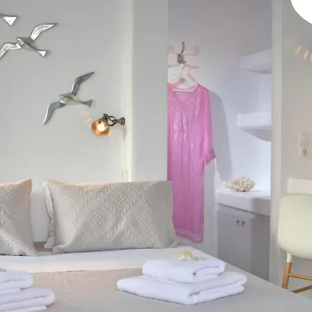 Sheryl By Mykonos Pearls * Ornos (Mykonos)
